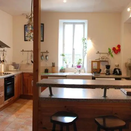Ferienhaus Najac, 5 Pieces, 9 Personnes - Fr-1-601-368